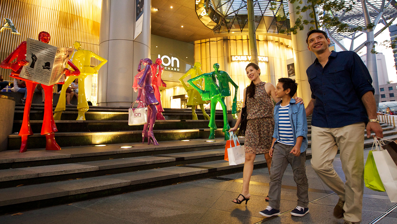 Ngee Ann City Singapore Orchard road people modern fashion luxury