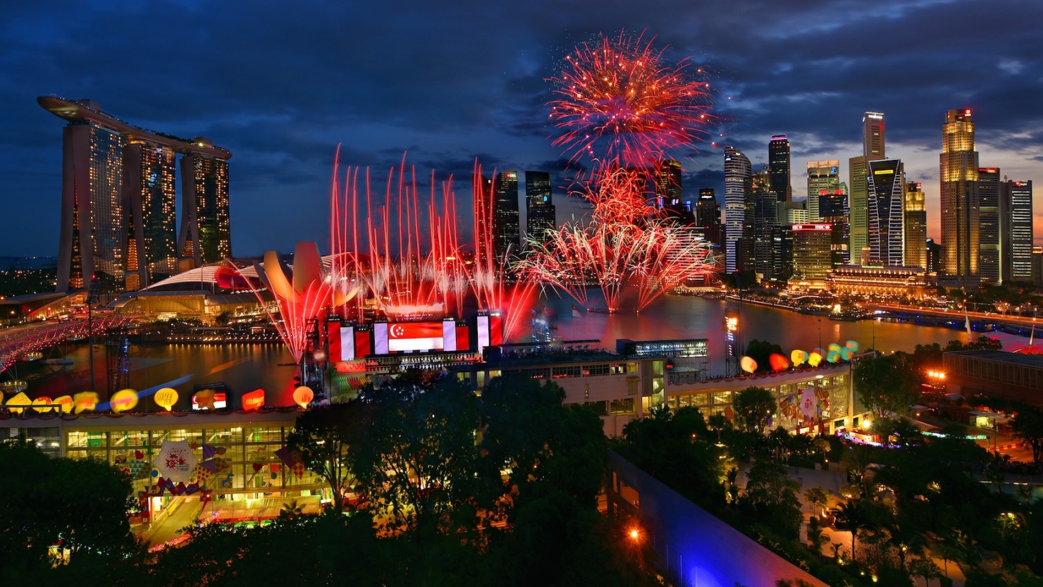 Nationalfeiertag in Singapur Parade und Festlichkeiten Visit